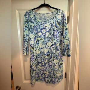 Lilly Pulitzer tshirt dress size medium